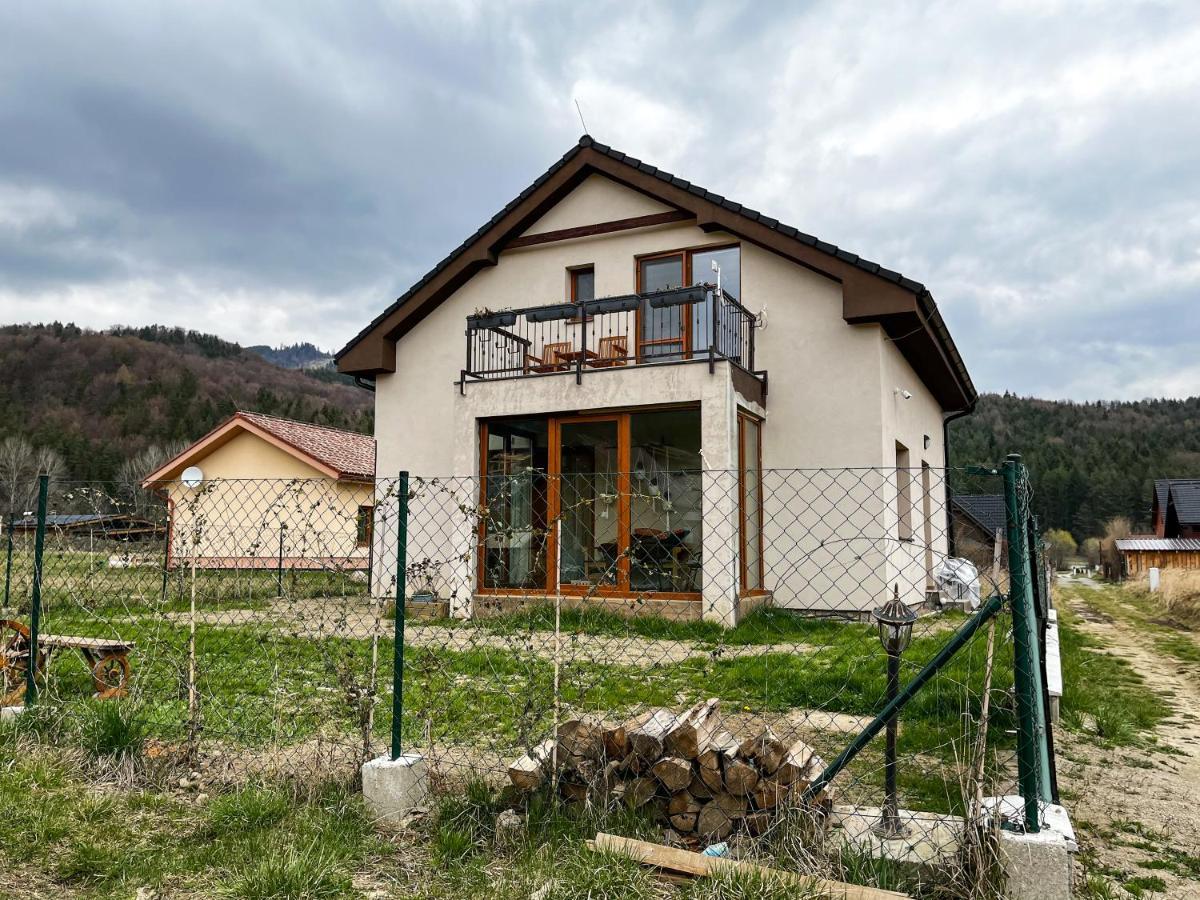 Dovolenkova Chata Valča 外观 照片